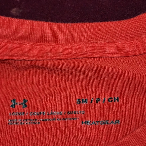 Under Armour red t-shirt - Picture 4 of 6